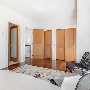 https://cedar-hill-sunlit-stay-bright-spacious-modern.richmond-hotels.com