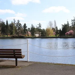https://victoria-gorge-waterway-vacation-home.richmond-hotels.com