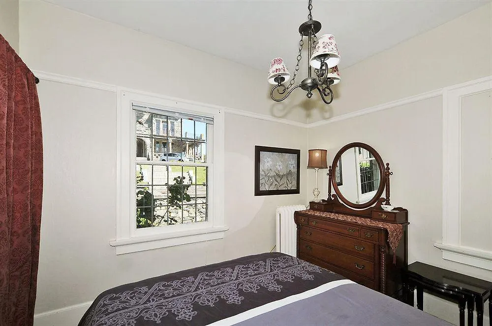 **** Hotel The Craigmyle Inn Victoria Canada